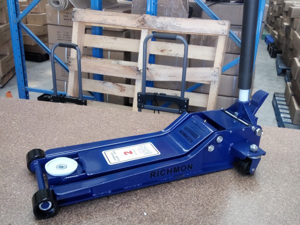 hydraulic floor Jack